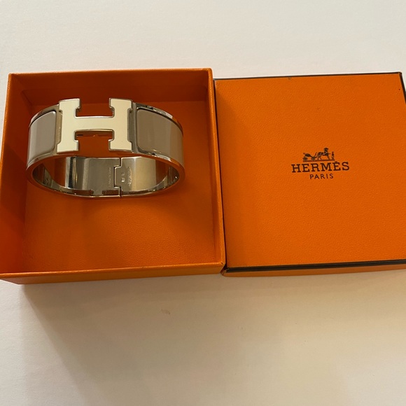 Hermes Jewelry - ❌SOLD❌NIB Authentic Hermès Le bracelet H